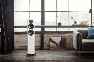 Dynaudio Evoke 30 white - Lifestyle